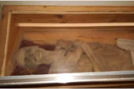 Kinh ngạc "Giáo sĩ phơi khô" nguyên vẹn cả da, mô sau 300 năm