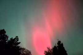 Bão mặt trời sẽ mang đến những cực quang phương Bắc tuyệt đẹp