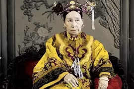 Vì sao Từ Hi Thái hậu chọn Phổ Nghi mới 3 tuổi làm hoàng đế?