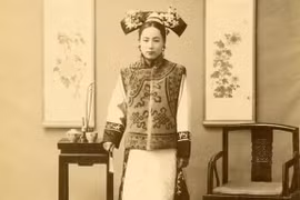 Ảnh hiếm hé lộ vẻ đẹp người phụ nữ cuối thời nhà Thanh