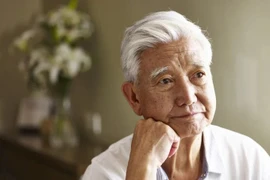 6 điều cần giữ kín khi ngoài 60 tuổi để sống bình yên