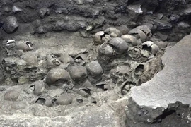 Bí ẩn tháp sọ người tại ngôi đền cổ Aztec