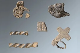 Búa thần Thor lộ diện trong kho báu Viking nghìn năm gây sốc
