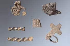 Búa thần Thor lộ diện trong kho báu Viking nghìn năm gây sốc