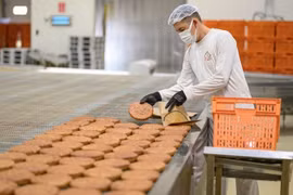 Hồi sinh công thức bánh mì 5.000 tuổi, tiệm bánh cháy hàng