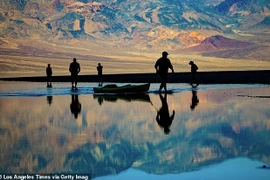 Hồ nước cổ 'bốc hơi' cách đây 100.000 năm bất ngờ tái xuất 