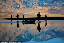 Hồ nước cổ 'bốc hơi' cách đây 100.000 năm bất ngờ tái xuất 