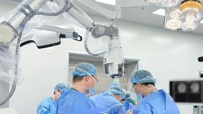 Kịp thời cứu sản phụ và thai nhi đột quỵ giữa đêm