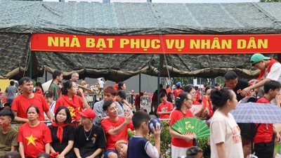 Hà Nội chuẩn bị 10 nhà bạt dã chiến cho lễ diễu binh A80