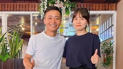 Chị gái Quang Linh Vlogs tìm người từng mua kẹo rau củ Kera