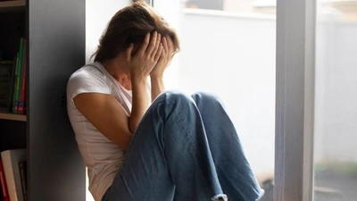 Cưới nhau 5 năm mới làm "chuyện ấy" 4 lần, vợ quyết tìm đáp án