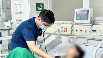 Bệnh nhân sốt rét ác tính từ châu Phi trở về co giật, rối loạn ý thức