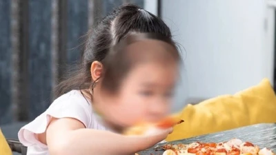 Những thực phẩm khiến trẻ dậy thì sớm