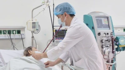 Hồi sức tích cực 2 người nhiễm khuẩn mô mềm vẫn tử vong trong 2-3 ngày