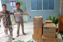 Thực phẩm chức năng ở bãi rác tại Bình Chánh là hàng giả