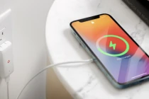 iPhone có tính năng ẩn hiển thị thời gian sạc pin 