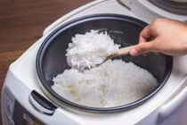 Nồi cơm điện bong chống dính có gây ung thư không