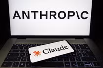 Claude gây sốc, AI tự hack 3 công ty ngoài đời thực