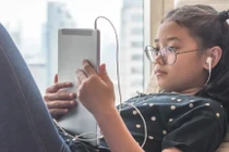 YouTube tung loạt tính năng mới bảo vệ thanh thiếu niên