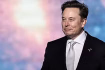 Elon Musk hé lộ ý tưởng AI đấu LMHT, fan gọi tên T1 