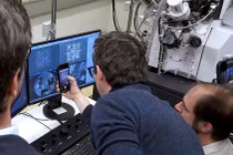 Mã QR nhỏ nhất thế giới, bé hơn cả vi khuẩn