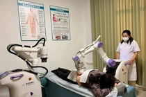 Trung Quốc gây sốc với trạm dưỡng lão robot 