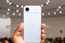 iPhone 17 gây sốt với 10 “lần đầu tiên” chưa từng có 