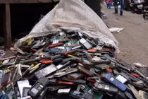 Bên trong đế chế rác thải điện tử tỷ USD ở Ấn Độ
