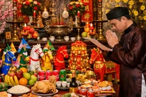 Ngày giờ đẹp cúng tạ đất cuối năm Ất Tỵ 2025 và văn khấn chuẩn phong thủy