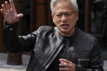 CEO Nvidia cảnh báo né AI sẽ bị bỏ lại phía sau