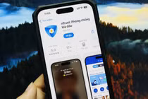 nTrust là ứng dụng hoàn toàn miễn phí, sử dụng cho điện thoại thông minh (smartphone), giúp phát hiện các dấu hiệu lừa đảo thông qua kiểm tra số điện thoại, số tài khoản, đường dẫn trang web (link) và mã QR.