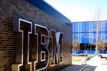 IBM sa thải hàng nghìn nhân sự vì AI và tự động hóa