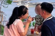 Vợ chồng trẻ ngủ quên thoát nạn lật tàu Vịnh Xanh, người bán vé lên tiếng