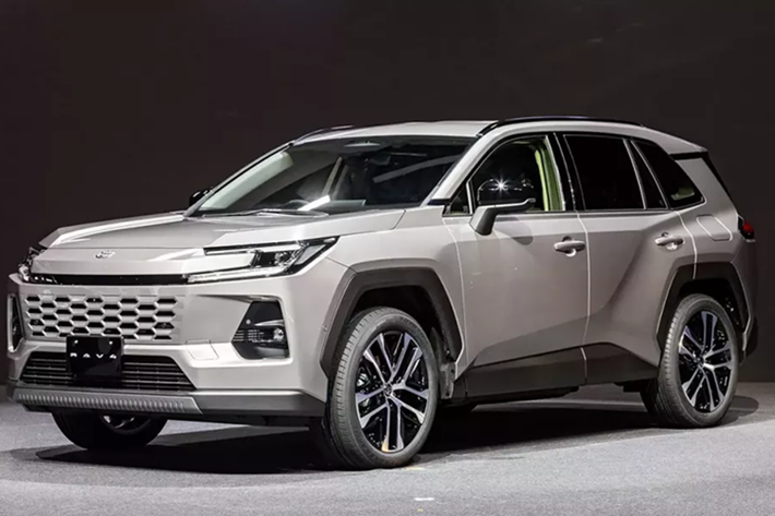 Hiện giá bán của Toyota RAV4 2026 vẫn chưa được công bố. Khả năng mẫu SUV cỡ C này được bán ở Việt Nam là rất thấp. Do đó, Toyota RAV4 vẫn là mẫu xe chỉ nằm trong giấc mơ của người Việt.