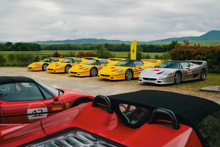 Hành trình F50 Legacy Tour 2025 quy tụ 23 chiếc Ferrari F50 đến từ hơn 10 quốc gia, hoạt động này chỉ dành cho các chủ nhân sở hữu F50 do Ferrari lựa chọn để tham gia sự kiện đặc biệt này. Lộ trình xuất phát từ thị trấn Saturnia tại Tuscany - địa danh du lịch nổi tiếng tại Italy với hệ thống suối nước nóng độc đáo.