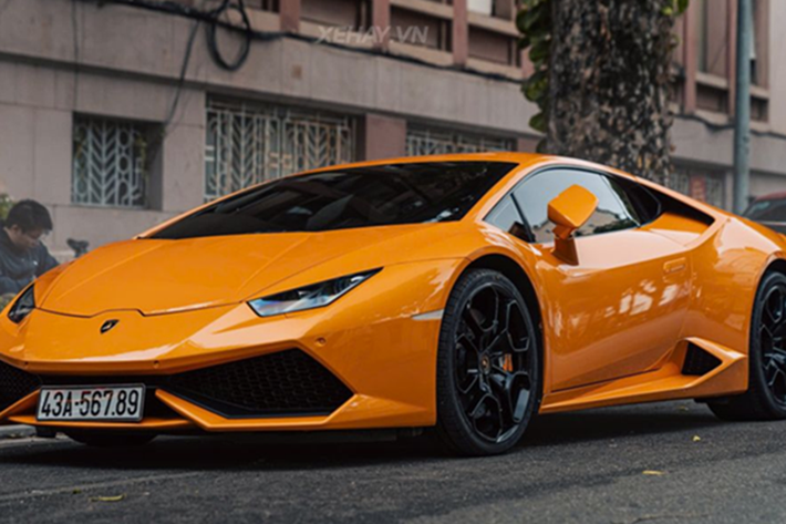 Doanh nhân Hà Nội không để chiếc siêu xe Lamborghini Huracan LP610-4 phải lắp biển xấu nên đã bỏ ra 700 triệu đồng đấu giá biển 30M-088.88. Điều này khiến không ít người khâm phục trước độ chịu chơi của đại gia này như nào.