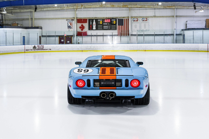 Huyền thoại Wayne Gretzky từng nói, "bạn bỏ lỡ 100% các cú sút mà bạn không thực hiện." Cuộc đấu giá kết thúc vào ngày 6 tháng 6.