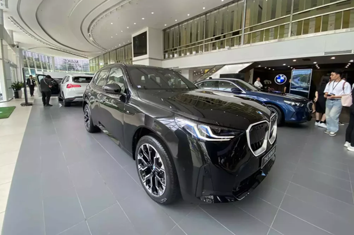 Thế hệ thứ tư của BMW X3 đã chính thức ra mắt trên thế giới vào ngày 19 tháng 6 năm 2024 và 1 năm sau đó, xe được giới thiệu tại thị trường Việt Nam cùng với mẫu xe 5-Series hoàn toàn mới.