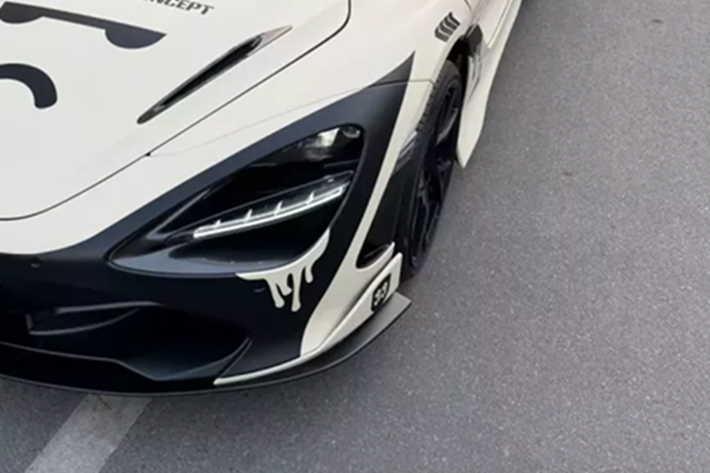 Siêu xe McLaren 720S độ TopCar Design vẫn được trang bị "trái tim" V8, tăng áp kép, dung tích 4.0 lít, sản sinh ra công suất tối đa lên đến 710 mã lực và mô-men xoắn cực đại 770 Nm tại vòng tua máy 5.500 vòng/phút.