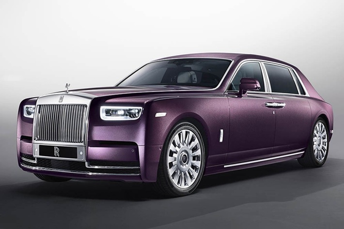 Năm 2012, Phantom VII Series II ra mắt cho năm 2013, với các nâng cấp về thiết kế như bánh xe mới, lưới tản nhiệt mới, đèn cải tiến, hộp số 8 cấp, và nội thất được nâng cấp. Nhiều phiên bản đặc biệt cũng được sản xuất để đáp ứng yêu cầu cá nhân hoặc kỷ niệm các cột mốc, như phiên bản Phantom Silver kỷ niệm 100 năm Silver Ghost.