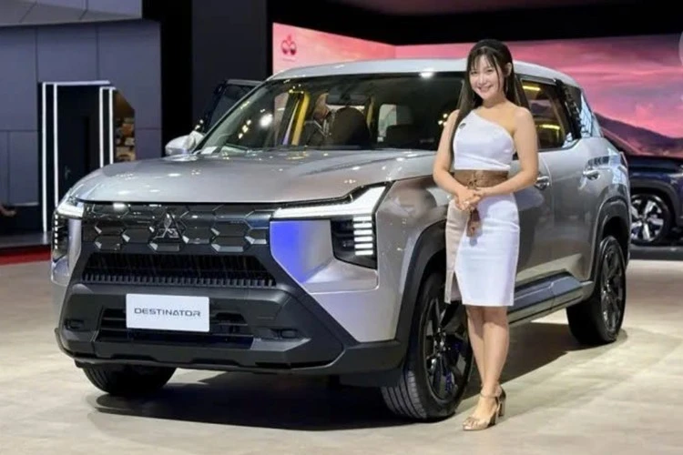 Mitsubishi Destinator 2025 "ăn xăng như ngửi", có hot khi về Việt Nam?