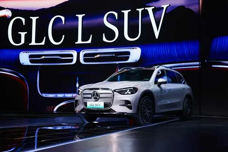 Mercedes-Benz GLC L EV 2026 ra mắt, lăn bánh tới hơn 700km/sạc