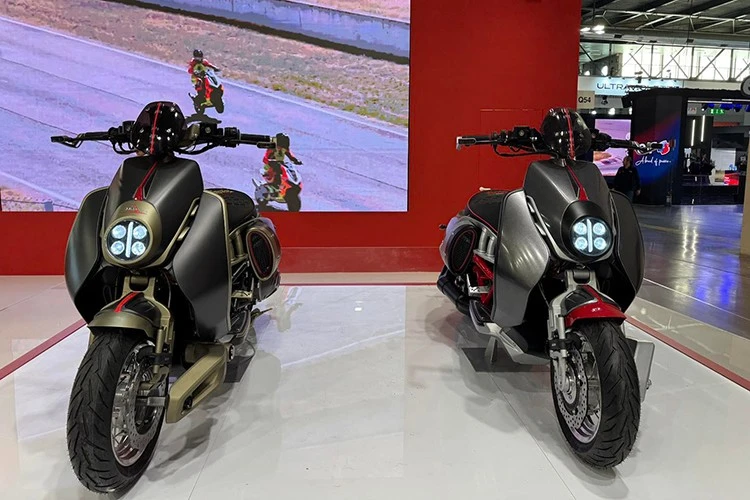 Italjet Roadster 400 - xe ga "quái thú" giá khoảng 228 triệu đồng