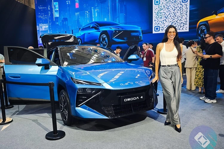 Omoda O4 sắp bán tại Việt Nam, thiết kế như siêu SUV Lamborghini Urus