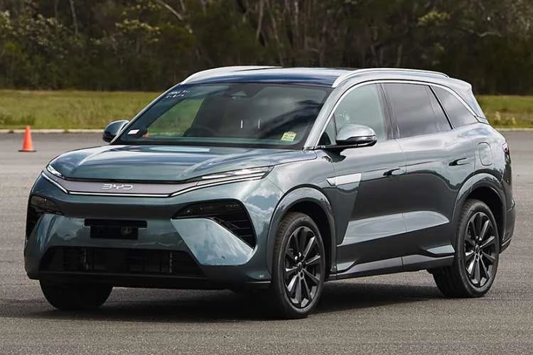 BYD Sealion 8 ra mắt - SUV PHEV 3 hàng ghế giá từ 1 tỷ đồng