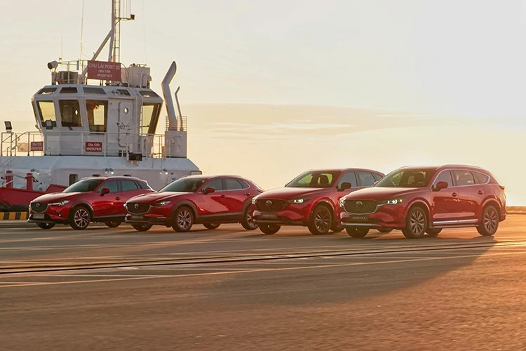 Mazda CX-3 2025 lắp ráp Việt Nam từ 549 triệu, "đấu" Toyota Yaris Cross