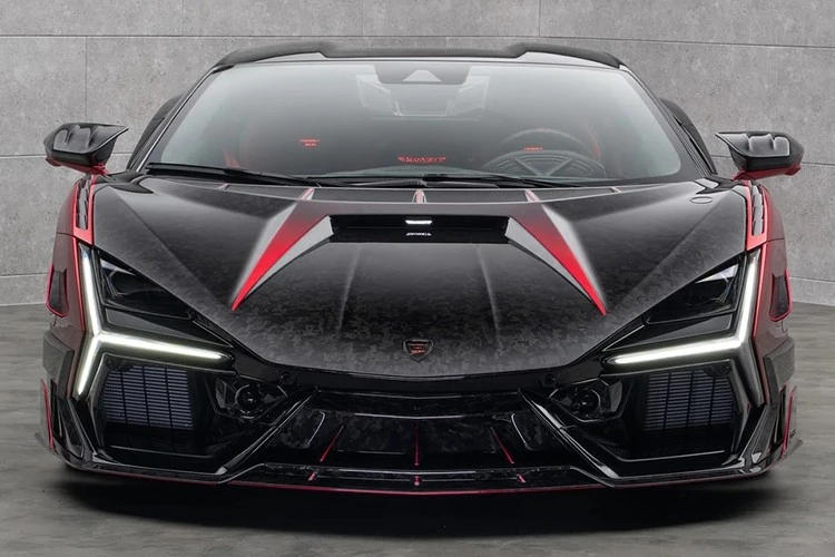 Lamborghini Revuelto Mansory Initiate "hàng thửa" của tay người Pháp