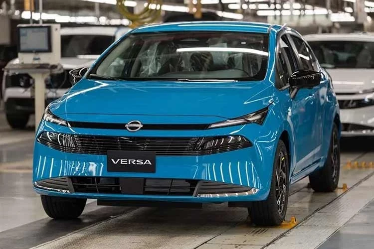 Nissan Almera 2026 "giá mềm" nâng cấp lớn, Toyota Vios dè chừng