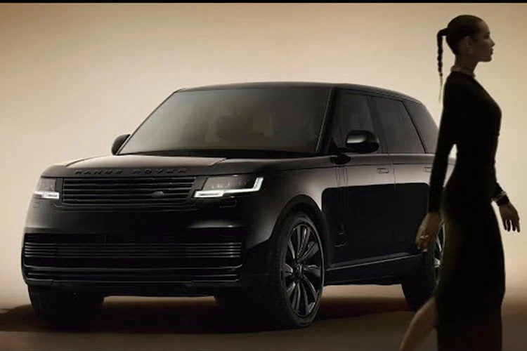 Ngắm Range Rover SV Black đặc biệt "hoàng tử bóng đêm", giá 6,28 tỷ đồng