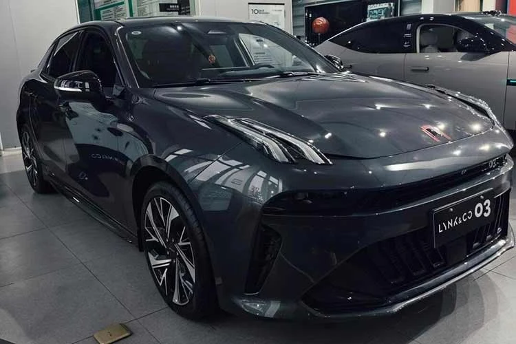 Lynk & Co 03 khoảng 800 triệu tại Việt Nam có gì đấu Honda Civic?